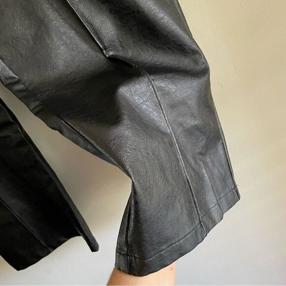 Princess Polly Encore Black Vegan Leather Straight Leg Pleated Pants Size 12 - Picture 11 of 14